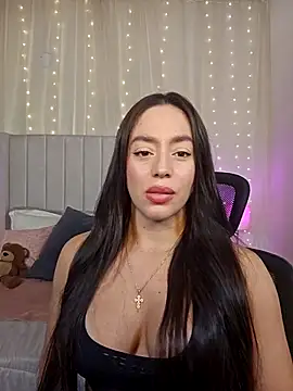 Snapshot of AriadnaTaylor chatting on 06/09/26, 05:58 AriadnaTaylor online show from 06/09/26, 05:58