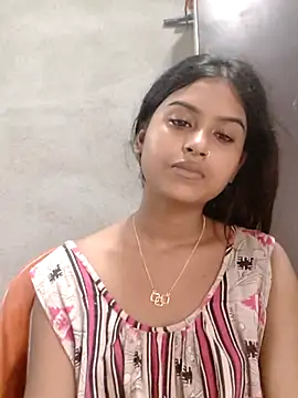 Tara2007 online show from 10/18/25, 08:16