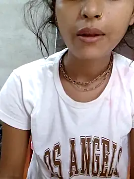 Tara2007 online show from 10/26/25, 07:31