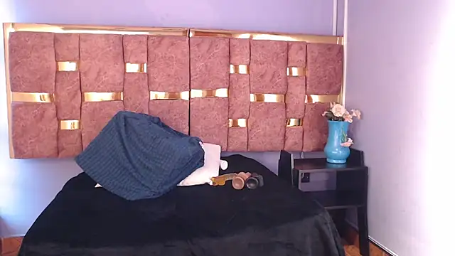 shantall 05 online show from 03/12/26, 10:25