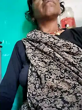 Snapshot of Sexi_savita chatting on 09/25/25, 04:18 Sexi savita online show from 09/25/25, 04:18