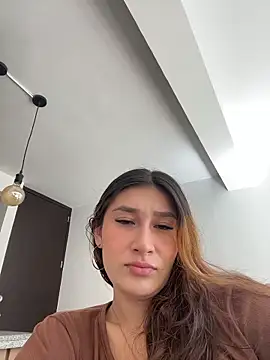 Snapshot of Isa_Villamarin chatting on 10/09/25, 02:39 Isa Villamarin online show from 10/09/25, 02:39
