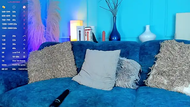 Leo Savage  online show from 11/28/25, 03:39