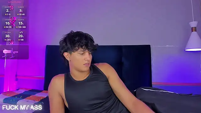 Leo Savage  online show from 09/14/25, 04:13