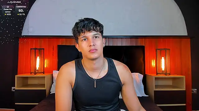 Leo Savage  online show from 05/09/26, 04:16