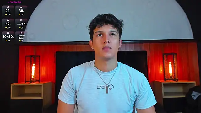 Leo Savage  online show from 05/19/26, 04:08