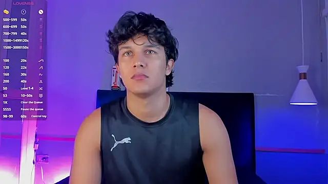 Leo Savage  online show from 11/23/25, 03:27