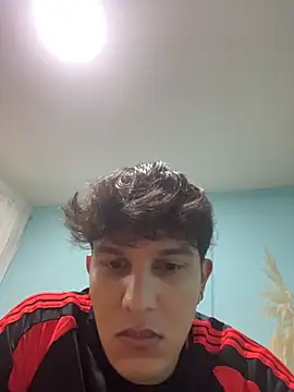 Leo Savage  online show from 03/23/26, 03:06