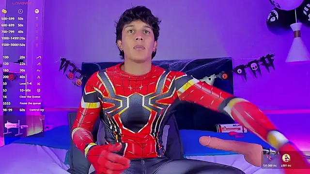 Leo Savage  online show from 10/27/25, 04:02