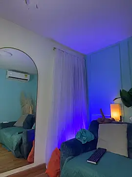 Leo Savage  online show from 03/21/26, 03:30