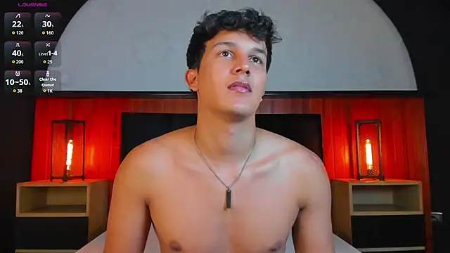 Leo Savage  online show from 05/16/26, 04:11