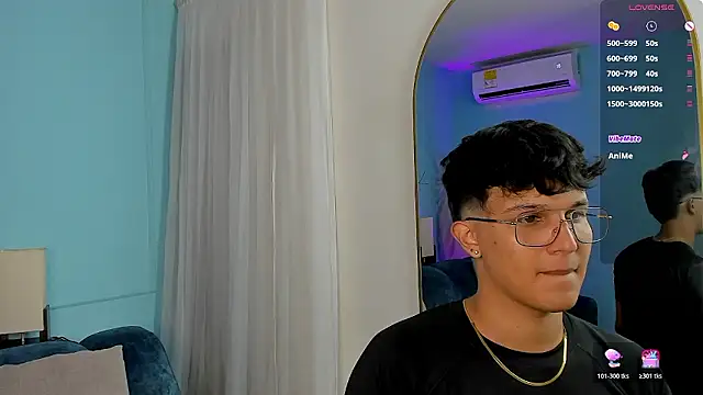 Leo Savage  online show from 01/09/26, 03:24