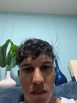 Leo Savage  online show from 04/03/26, 03:46