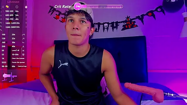 Leo Savage  online show from 10/25/25, 03:49