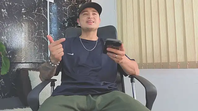 Alexander ferre online show from 04/10/26, 01:29