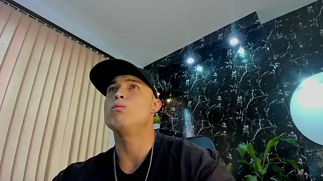 Alexander ferre online show from 10/15/25, 12:57