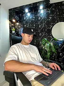 Alexander ferre online show from 01/06/26, 01:04