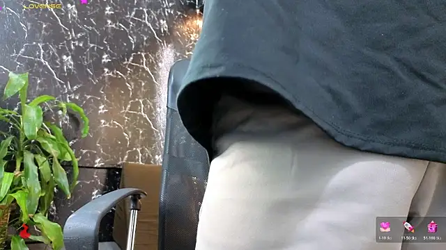 Alexander ferre online show from 03/06/26, 01:28