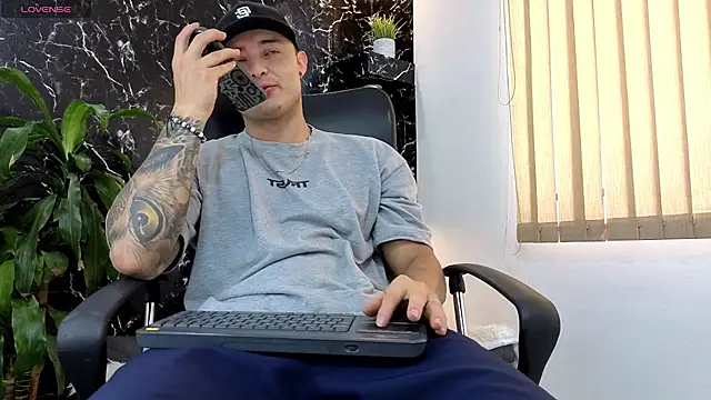 Alexander ferre online show from 03/07/26, 02:55