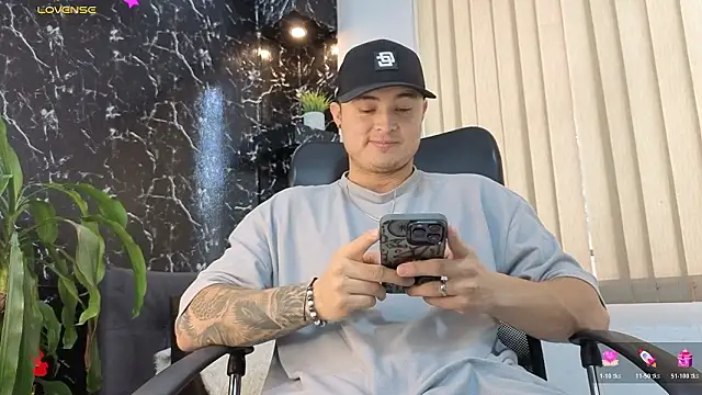 Alexander ferre online show from 02/03/26, 01:16