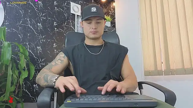 Alexander ferre online show from 03/11/26, 12:43