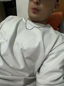 Alexander ferre online show from 04/13/26, 03:21