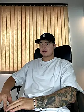 Alexander ferre online show from 01/11/26, 01:29