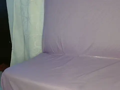 alicia latina24 online show from 04/17/26, 07:28