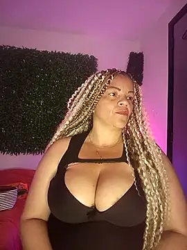 Eva Luxei online show from 11/09/25, 12:25