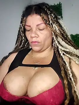 Eva Luxei online show from 02/12/26, 12:16