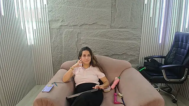 Snapshot of CamileX chatting on 09/11/25, 01:22 CamileX online show from 09/11/25, 01:22