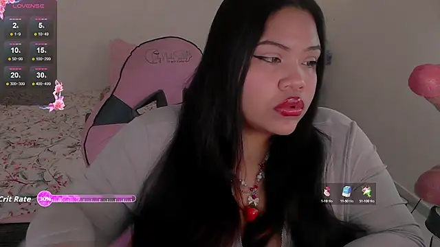 Snapshot of Juicy_elenxx chatting on 09/11/25, 11:49 Juicy elenxx online show from 09/11/25, 11:49