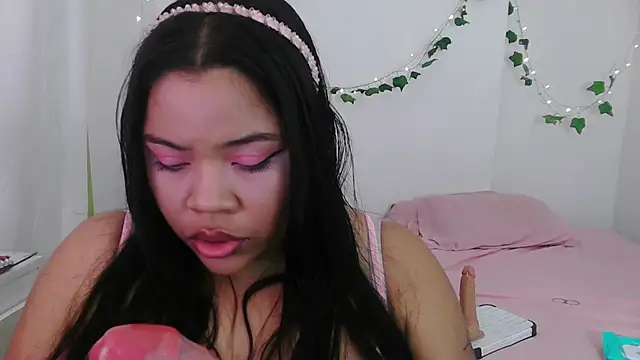 Juicy elenxx online show from 05/26/26, 02:20
