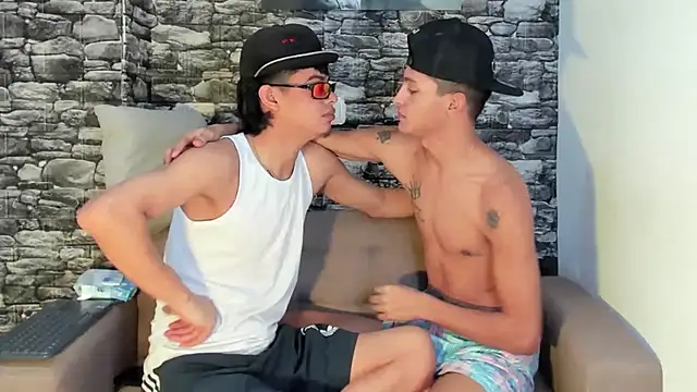 gustavo saaled19  online show from 11/08/25, 10:35