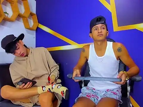 gustavo saaled19  online show from 09/08/25, 07:46