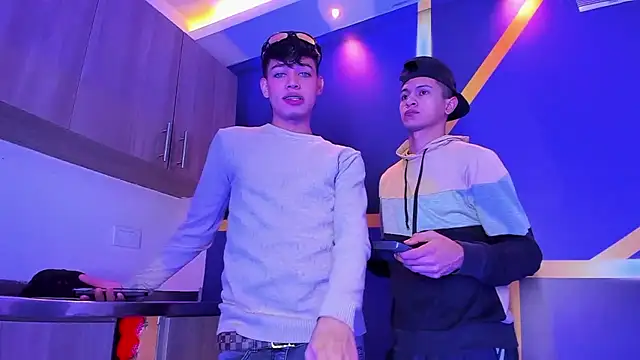 gustavo saaled19  online show from 10/05/25, 07:37