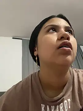Snapshot of AntonellaCute_ab chatting on 09/30/25, 11:33 AntonellaCute ab online show from 09/30/25, 11:33