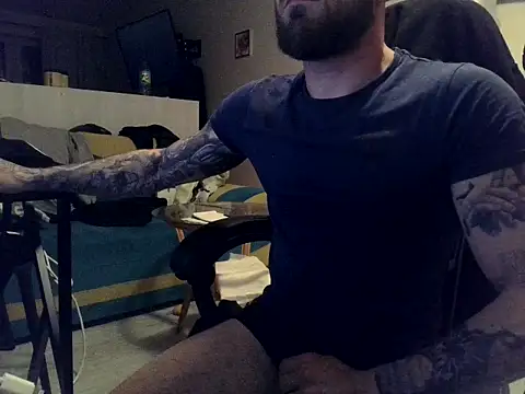 Wyrolowanyyy online show from 04/23/26, 07:26