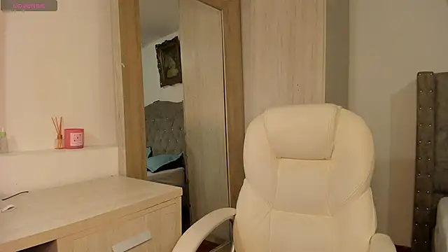 kata22sofia online show from 11/05/25, 06:55