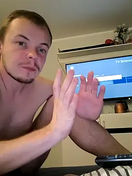 Snapshot of Twojsynek1997 chatting on 10/04/25, 05:36 Twojsynek1997 online show from 10/04/25, 05:36