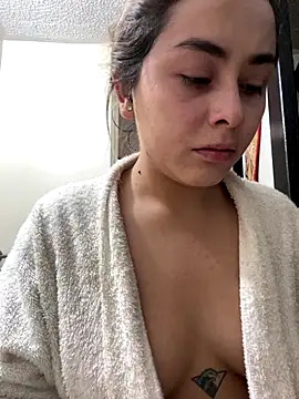 MorganHot0809 online show from 12/03/25, 11:31