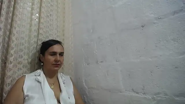 gabbyparker  online show from 03/25/26, 09:41