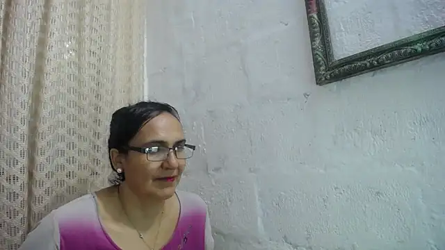 gabbyparker  online show from 02/13/26, 11:49