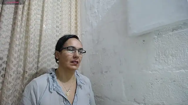 Snapshot of gabbyparker_ chatting on 09/10/25, 09:30 gabbyparker online show from 09/10/25, 09:30