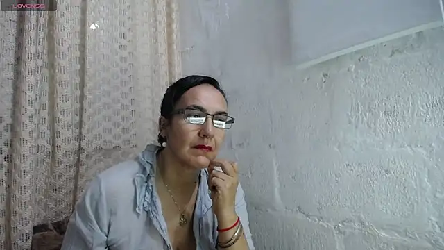Snapshot of gabbyparker_ chatting on 09/12/25, 09:31 gabbyparker online show from 09/12/25, 09:31