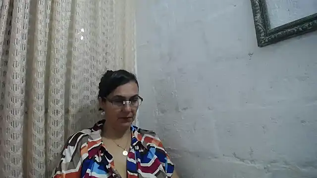 gabbyparker  online show from 03/05/26, 10:45