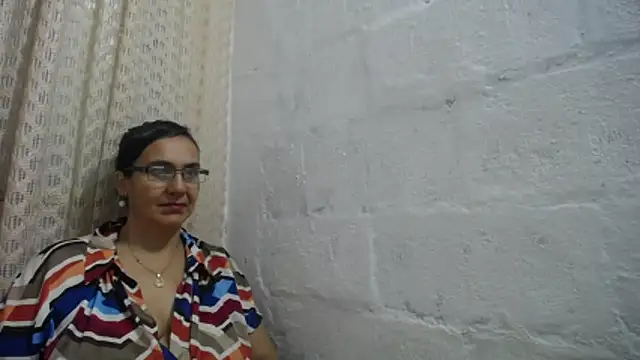 gabbyparker  online show from 03/20/26, 09:43