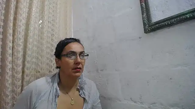 gabbyparker  online show from 02/21/26, 10:39