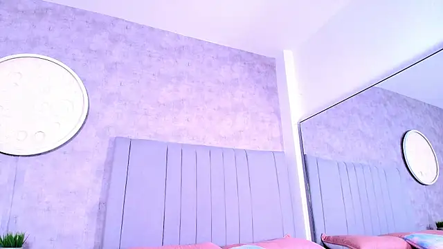 karla-ruiz online show from 10/10/25, 10:32