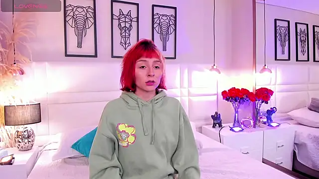 Snapshot of dafnne_hall chatting on 12/01/25, 03:29 dafnne hall online show from 12/01/25, 03:29